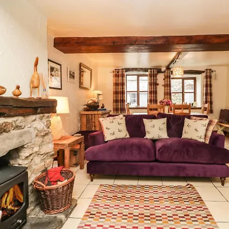 Holiday home 14 Row Holker